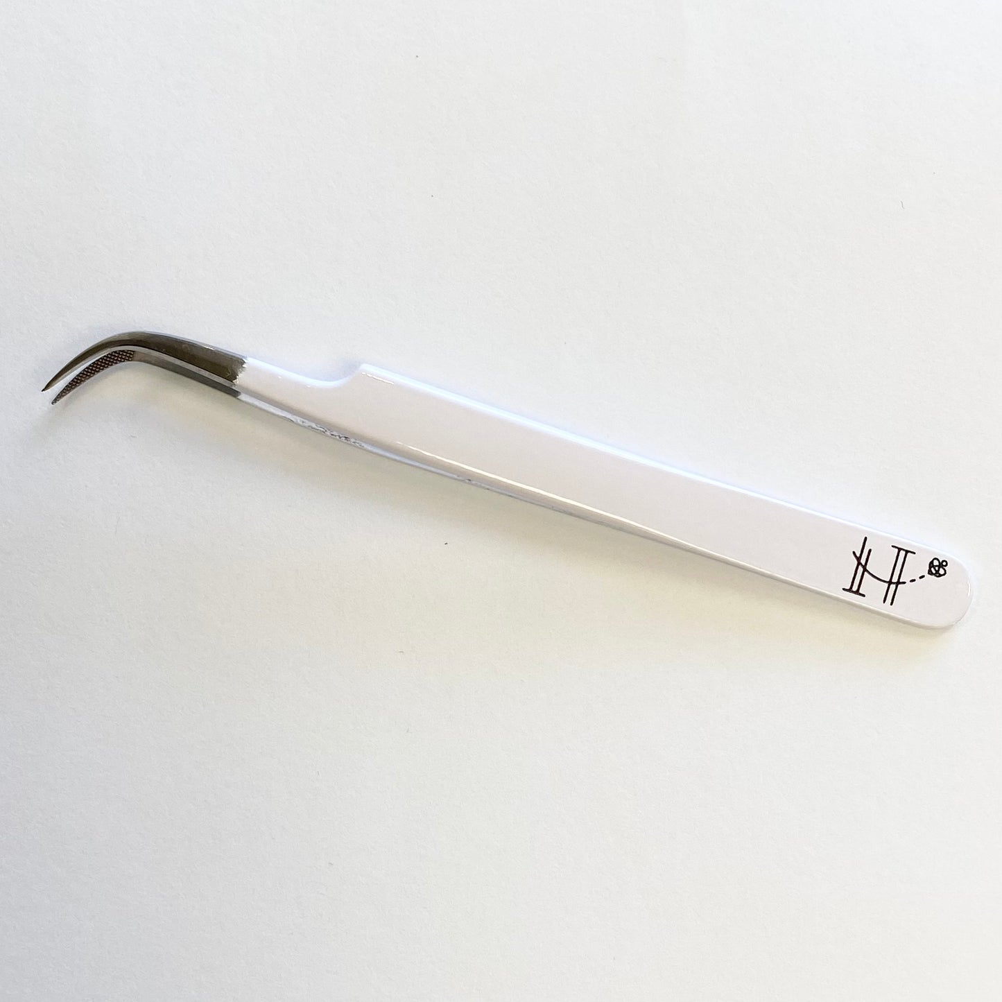 White Silk Curved Fiber Tip tweezer