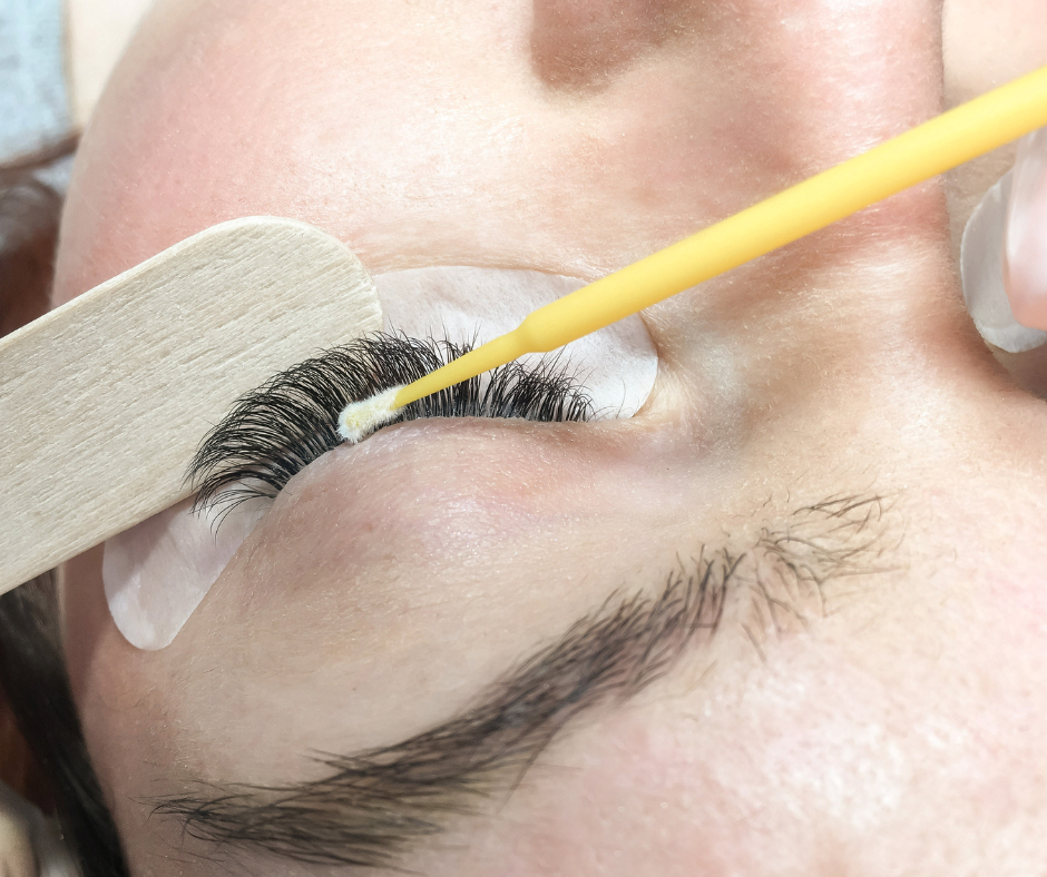 Primer for eyelash extensions